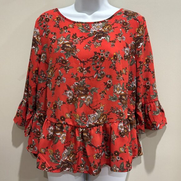 ONE CLOTHING Red Floral 3/4 Ruffle Sleeves, Ruffled Hem Open Back Top sz Med - Picture 1 of 8